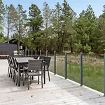Arnetta - 1-5km From The Sea By Interhome