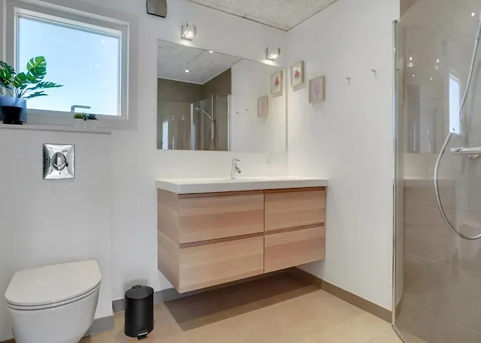 Arnetta - 1-5km From The Sea By Interhome Hébergement de vacances *