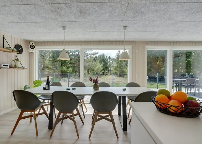 Arnetta - 1-5km From The Sea By Interhome