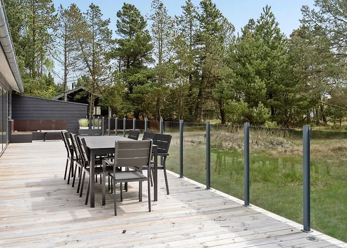 Arnetta - 1-5km From The Sea By Interhome